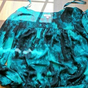 NWOT VINCE CAMUTO long sleeve sheer blouse